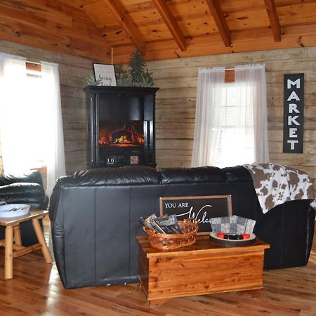 The Willow, Secluded And Cozy Country Cabin Ravenna Bagian luar foto