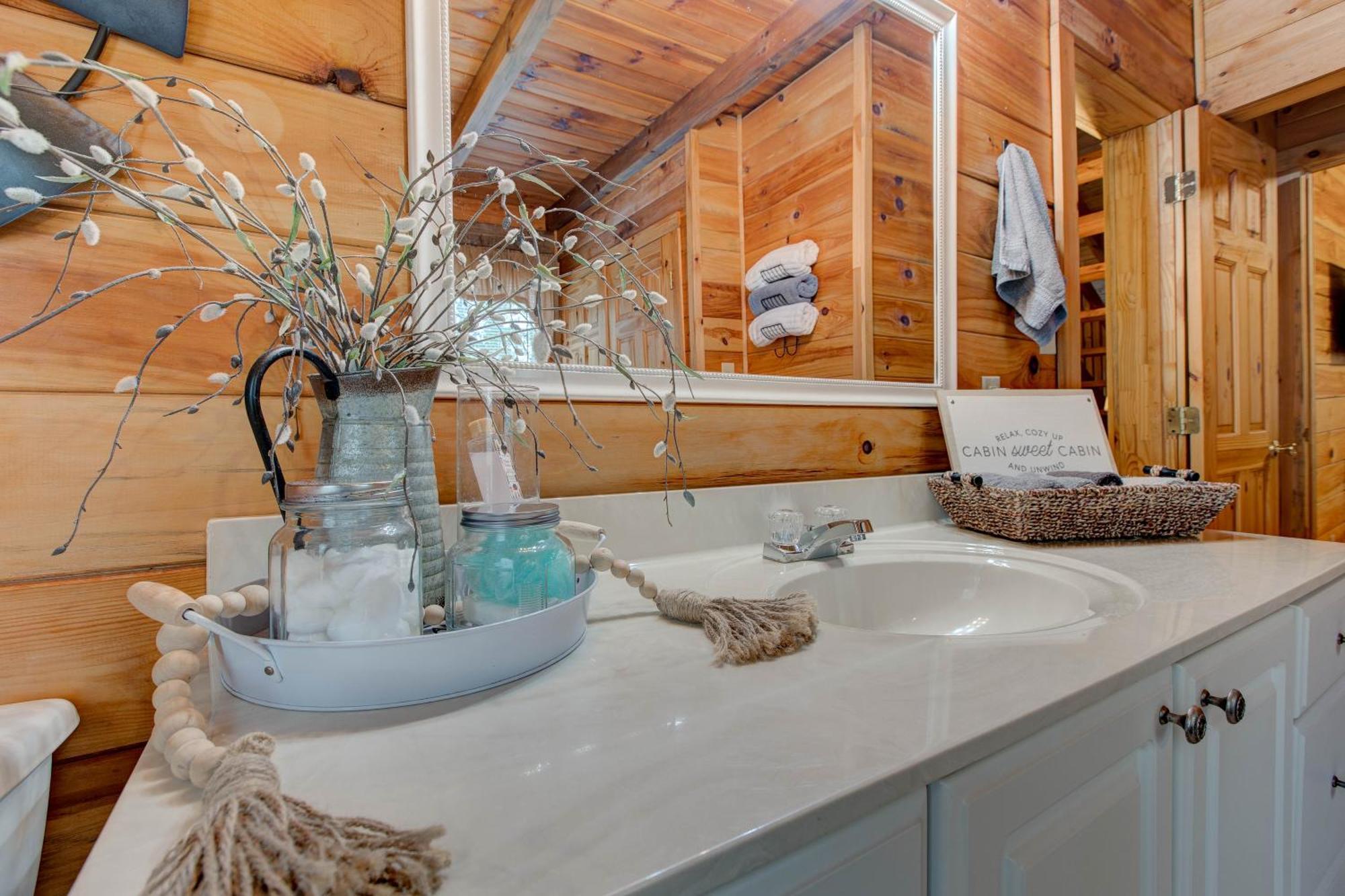 The Willow, Secluded And Cozy Country Cabin Ravenna Bagian luar foto