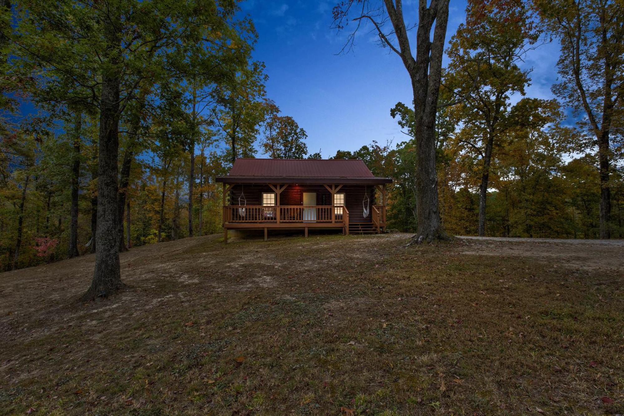 The Willow, Secluded And Cozy Country Cabin Ravenna Bagian luar foto
