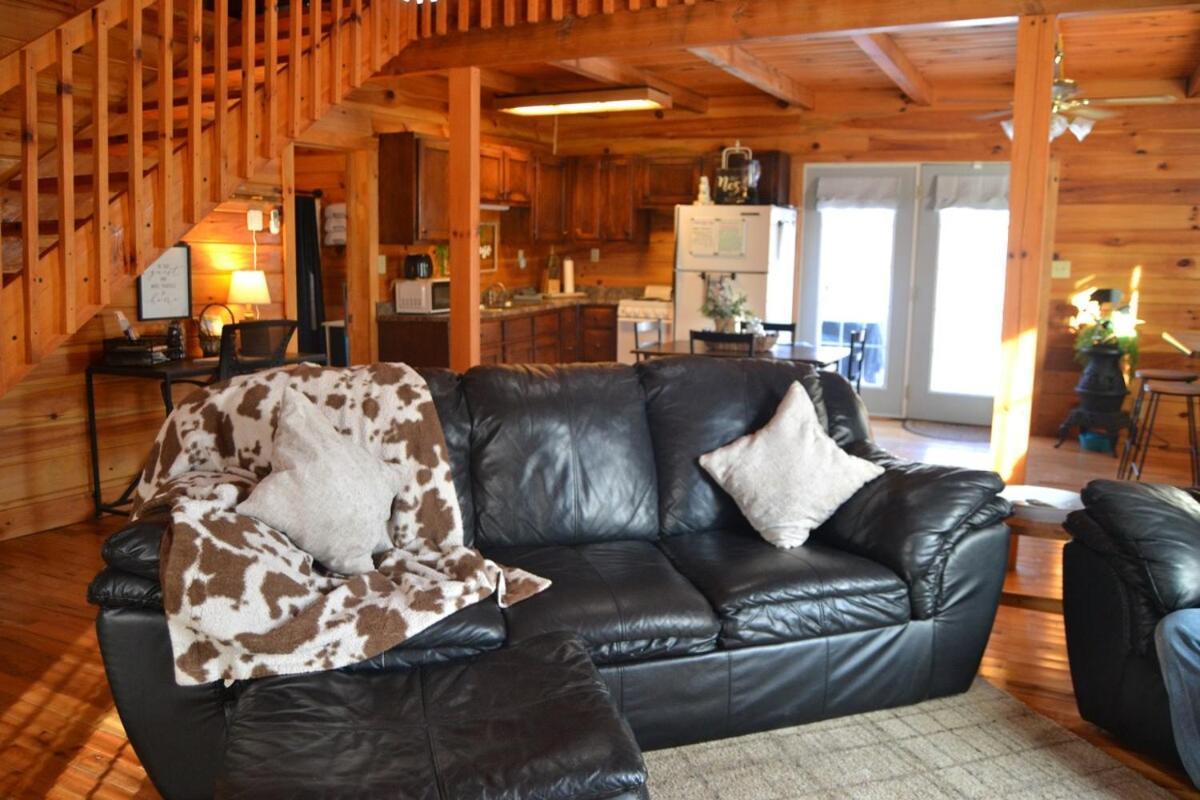 The Willow, Secluded And Cozy Country Cabin Ravenna Bagian luar foto